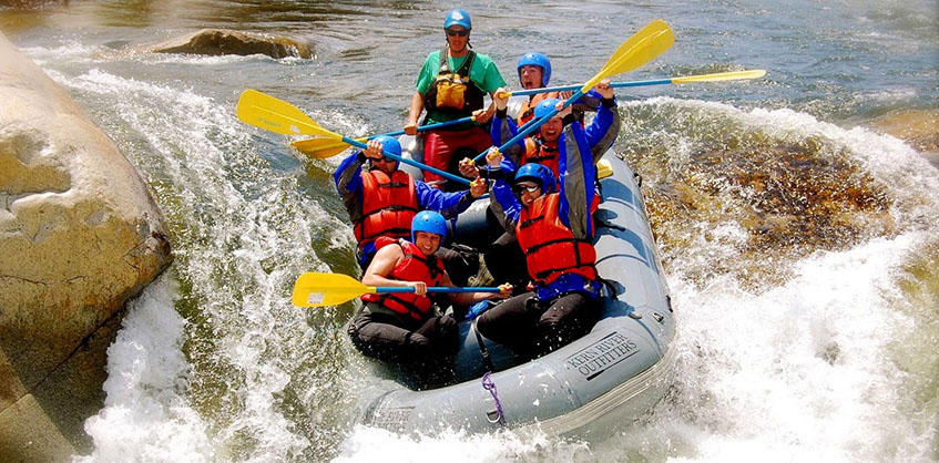  White Water Rafting in Kitulgala, Sri Lanka